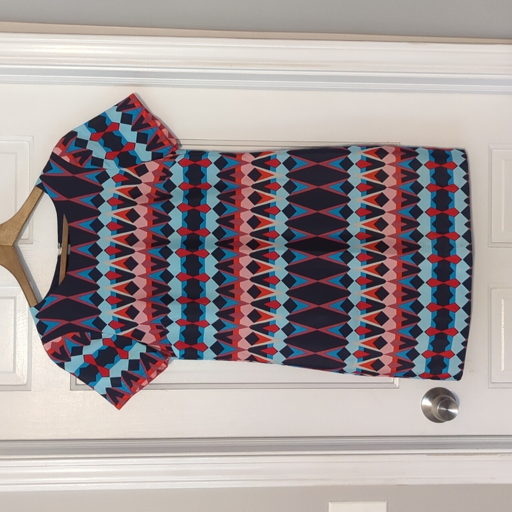 Geometric Print Shift Dress